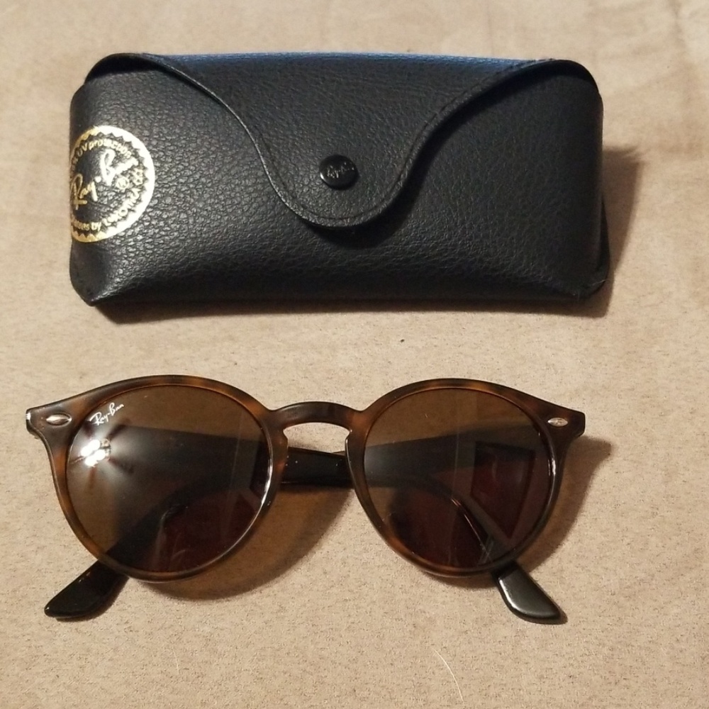 Rayban RB2180